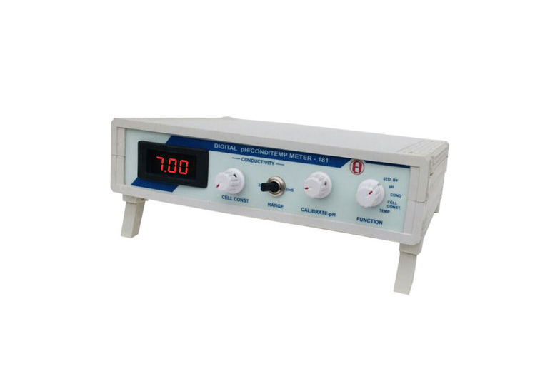 DIGITAL<br>pH METER 